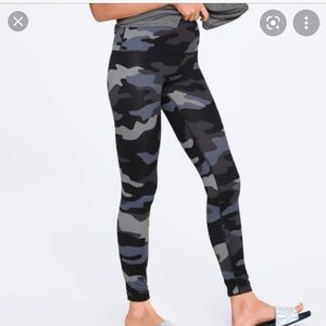 Victoria secret pink camo legging high waist new!